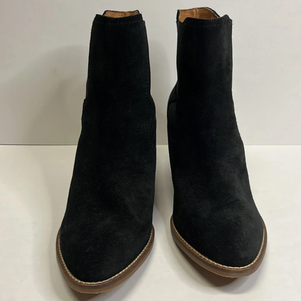 Andre Assous Palmer Black Suede Chelsea Wedge Ankle Booties 9.5
